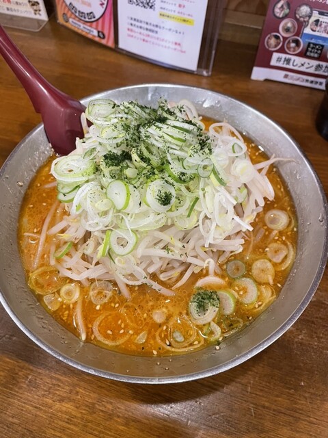初志 麺屋 居間人 - 東金井（ラーメン）の写真
