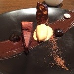 ルカンケ - ガトーショコラ　キャラメルのアイスクリーム