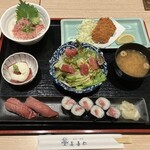 海鮮ダイニング 美喜仁館 - まぐろ三昧御膳