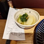 江戸堀 焼豚食堂 - 選べる小鉢、チンゲンサイのうま煮。