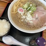こうじ屋 - うま煮干し醤油　中　太麺　先着ライス