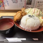 フライヤーフライヤー - 