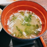 Hakata Gyouza Sakaba Shironagasukujira - みそ汁