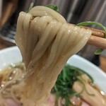 中華そば ココカラサキゑ - ツルツル麺