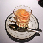 トップ・オブ・シナガワ・スカイダイニング - 口直しのシャーベット(2013年12月撮影) 