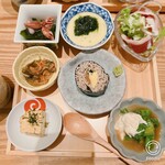 吉祥寺 野歩 - 小鉢7品