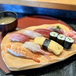 しほう田 - にぎり鮨ランチ … ¥1,300円（税込）