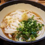 讃岐うどん オカマル - ぶっかけのとり・ちくわ天　780円