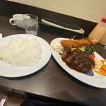 グリル一平 元町東店 - 