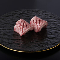 和牛厚切りタン