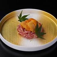 ・生ウニユッケ ・キャビアユッケ