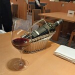 Nihon Ryouri Sazanka - ツレは赤ワイン