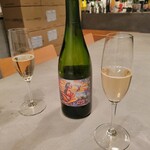 鎌倉ワイナリー・ワインショップ&カフェ ドメーヌナツメ - オーストラリア シャルドネ スパークリング 2023