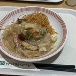 リンガーハット - スモール皿うどん(550円込)