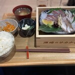 須﨑のサカナ本舗 - 料理写真:九石大敷の寶盛りセット　1700円