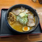 麺場 もっけい - "もっけい味噌(並)"880円に"全部のせ"580円をトッピング♪