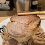 松戸富田麺業 - チャーシューリフ