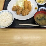 和食 伊豆屋 - カキフライ(3ｹ)・イカフライ(2ｹ)定食∶1000円