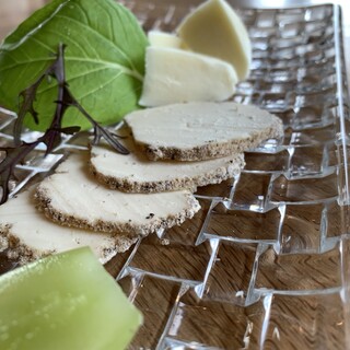 ピッツァとパスタ イル・ドーノ_2