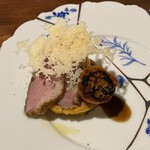 ピノーリ - 人参のスフォルマートと鴨のロースト