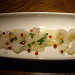 ｓｕｓｈｉ ｄｉｎｉｎｇ 鸞 - OptioA30：宗谷産活ダコのカルパッチョ