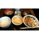 旬菜織部 - 年始のご挨拶。豚肉の生姜焼き定食出汁巻き付(´ｰ｀)