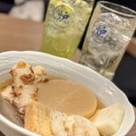 炉端とおでん 呼炉凪来 - お通しのおでん食べ放題