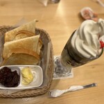 Komeda Ko-Hi-Ten - 