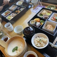 京懐石とゆば料理 松山閣 JR京都伊勢丹店 - 
