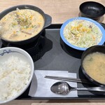 松屋 - シュクメルリ定食