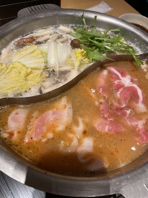 Shunsai Shabu Ju Ionmoru Oosaka Domushititen photo 2