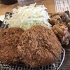 Maru Bee - メンチカツ定食+鶏の唐揚げ。