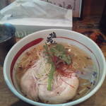 天然塩ラーメン６８０円