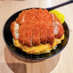 七兵衛 - かつ丼(さっくり)