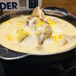松屋 - シュクメルリ鍋定食（ライス大盛）880円 ポテサラは無料