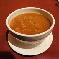 ジョーズ シャンハイ ニューヨーク 銀座店 - フカヒレ金糸の煮込みつゆそば
