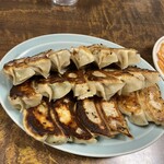 中華飯店憩松苑 - 餃子３人前