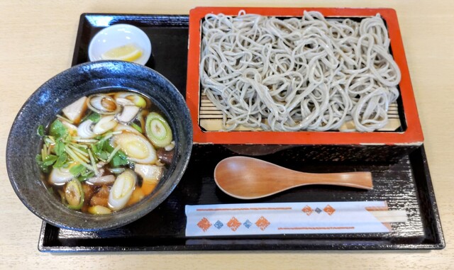 江戸蕎麦 一輪草 - 鷲別（そば）の写真