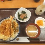 Tendon Tenya - 天丼（ご飯大盛）+ほうれん草のおひたし