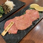 焼肉 ONAKANOMIKATA - 