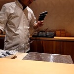 銀座 しのはら - 鰯に塩