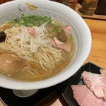 Soba Hausuko Nji Kihototogisu - 