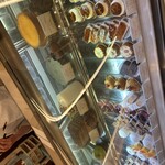 パティスリー モンプリュ 本店 - 