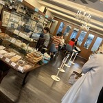 パティスリー モンプリュ 本店 - 