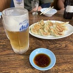 来々軒 - 生ビールと餃子３人前