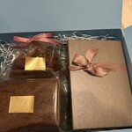 パティスリー イル・プルー・シュル・ラ・セーヌ - 