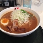 まるぎん商店 - アゴラーメン