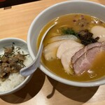 蛤麺しちり - 蛤麺しちり(特製雲丹そば、貝のしぐれ煮ごはん)