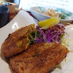 菜食ごはん Rocca - メイン！キャベツとじゃが芋と春雨を薄揚げでつつんで焼いたもの。