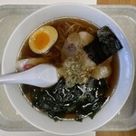 Himawari - 『ひまわりラーメン(しょうゆ)+胡椒』